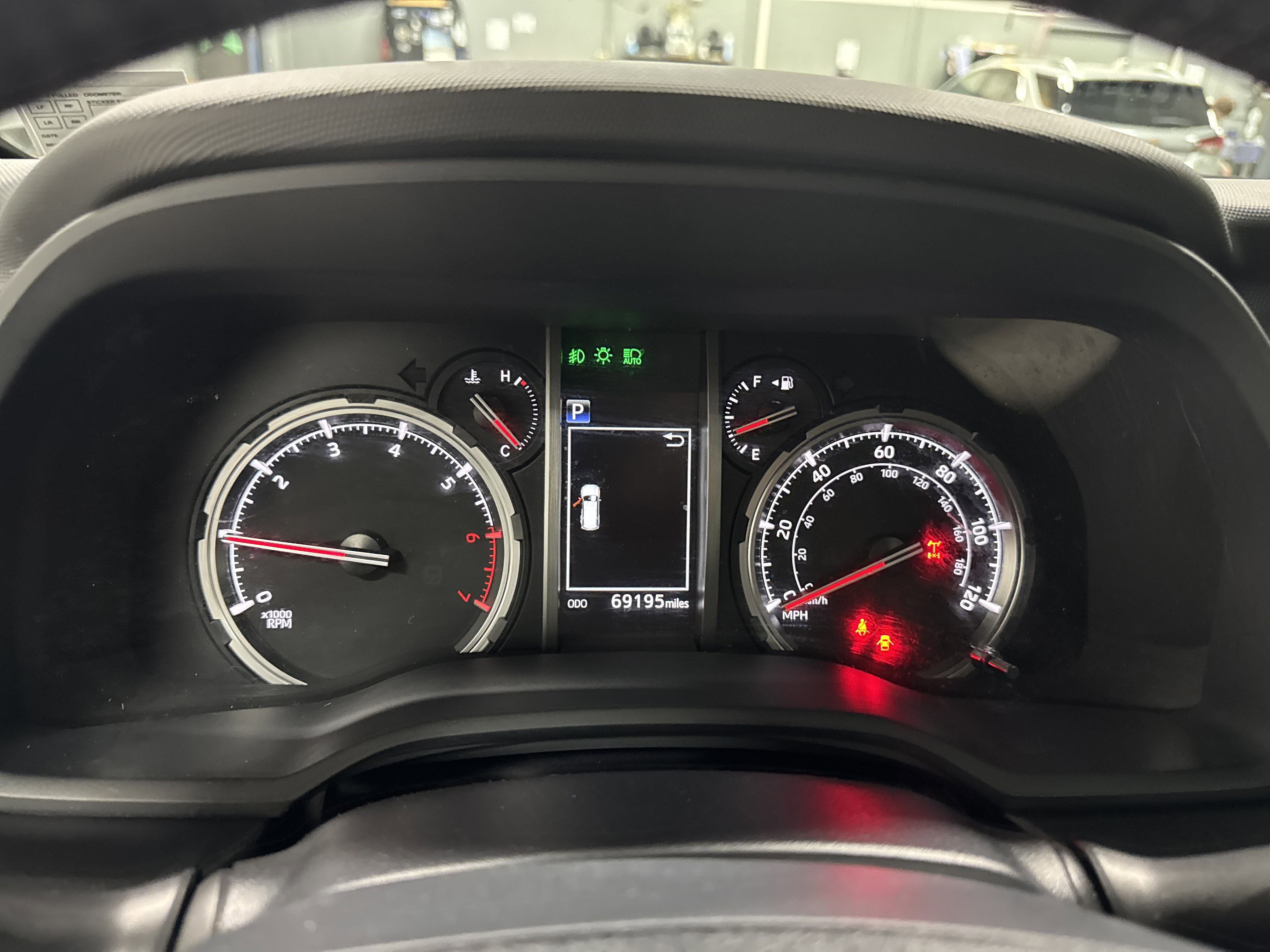 Used 2022 Toyota 4Runner TRD Off-Road Premium AWD/4WD image 18