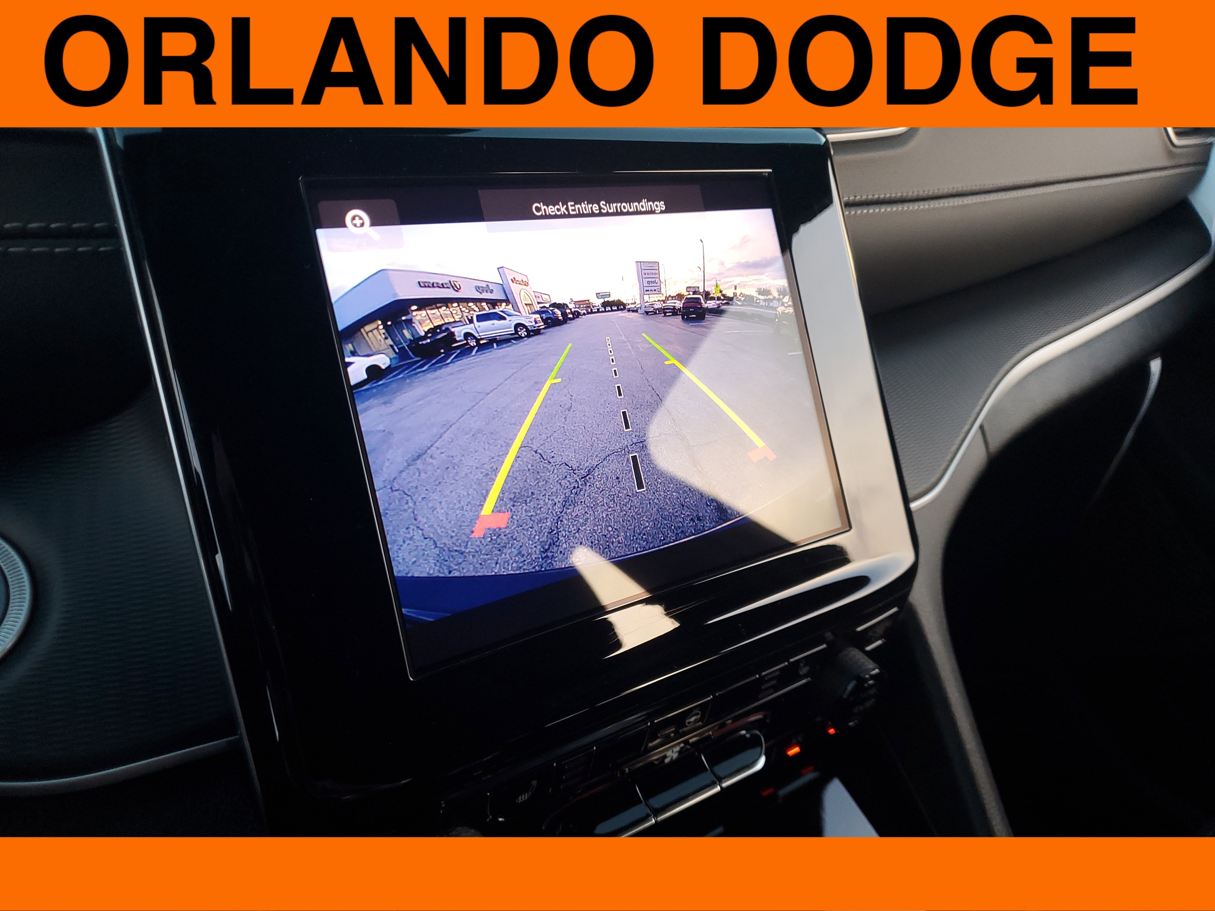 New 2025 Jeep Grand Cherokee Laredo X image 18