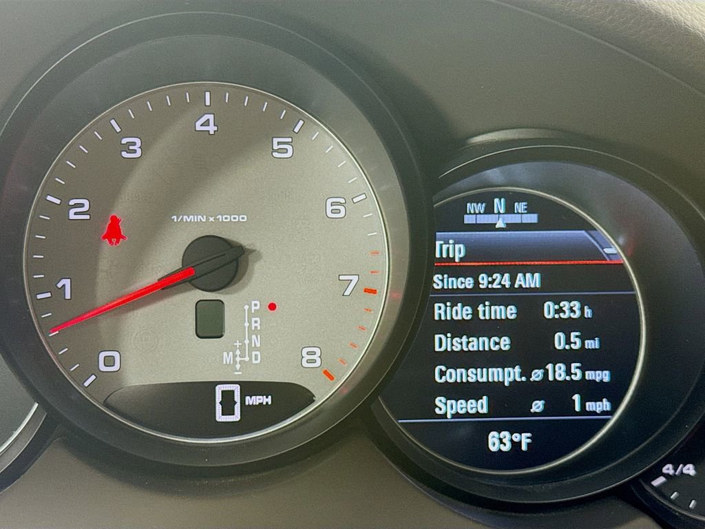 Used 2017 Porsche Cayenne S AWD/4WD image 14