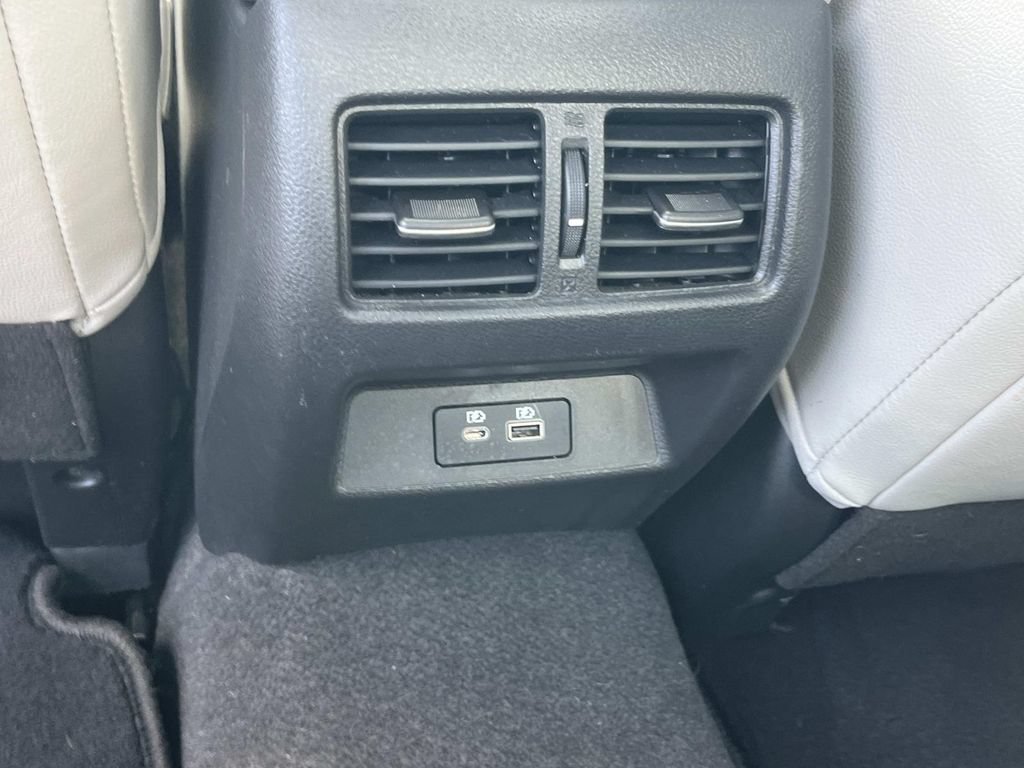 Used 2023 Nissan Altima 2.5 SL AWD/4WD image 21