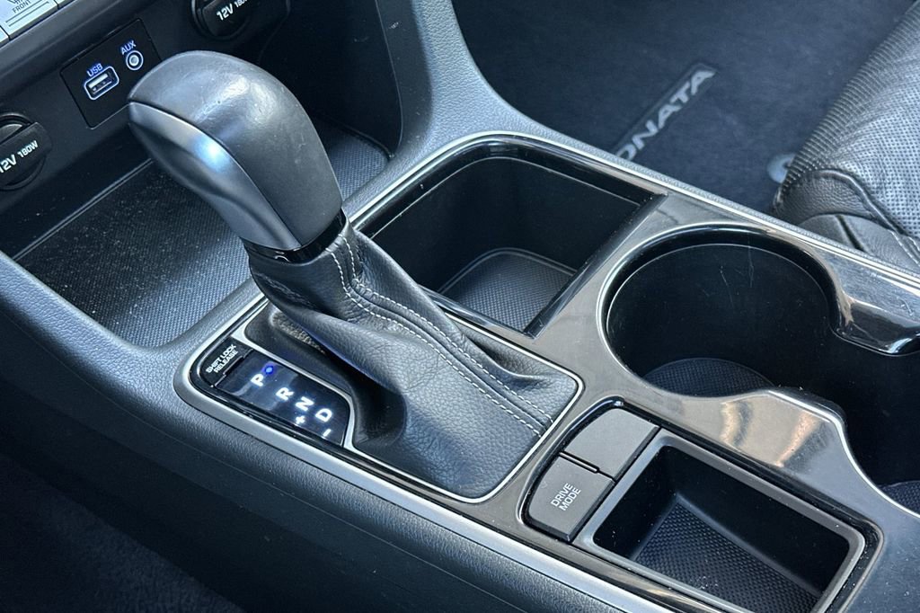 Used 2018 Hyundai Sonata Limited image 18