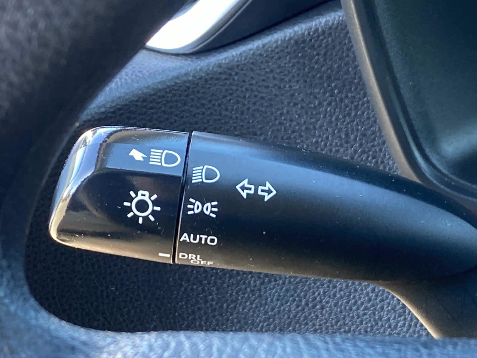 Used 2022 Toyota Corolla LE image 16
