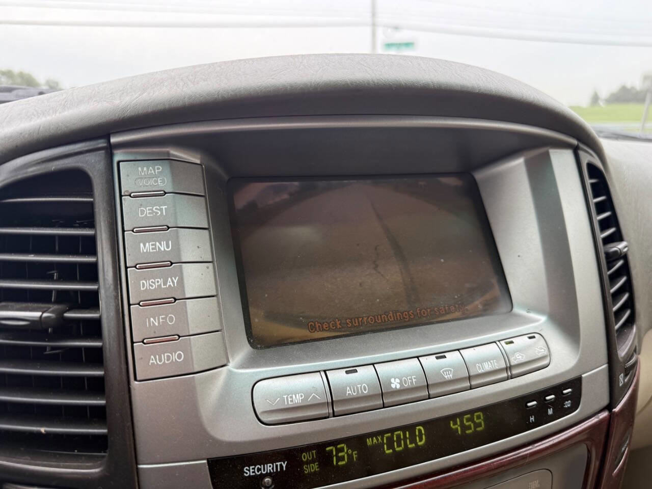 Used 2004 Toyota Land Cruiser image 73