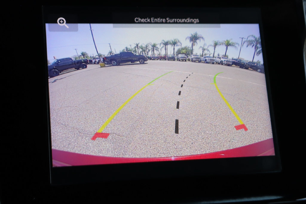 Used 2024 Jeep Grand Cherokee Altitude RWD image 33