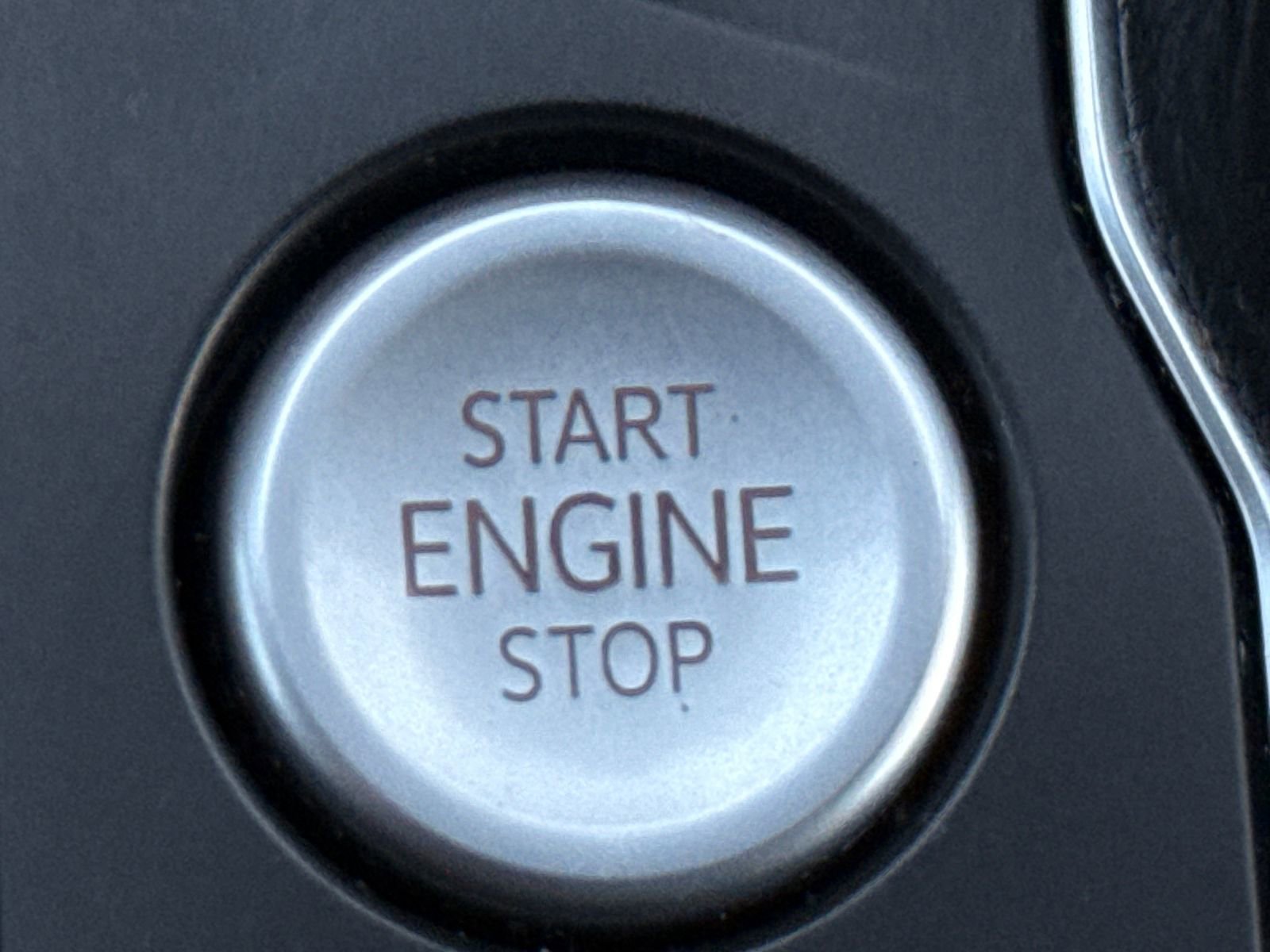 Certified 2023 Volkswagen Atlas Cross Sport SEL Premium R-Line image 36