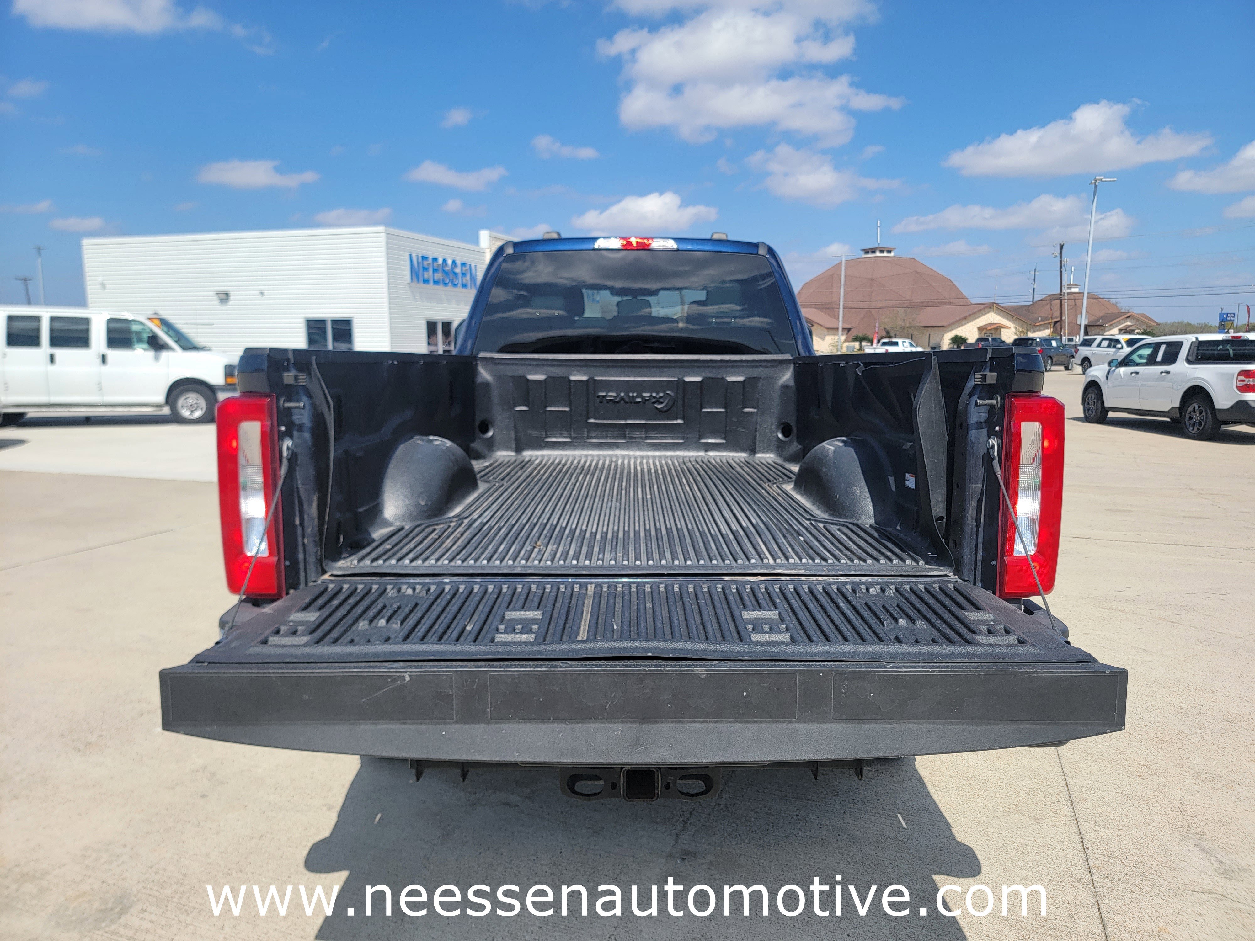 Used 2024 Ford F250 XLT AWD/4WD image 32