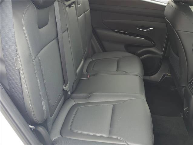 Used 2026 Hyundai Tucson Limited AWD/4WD image 25
