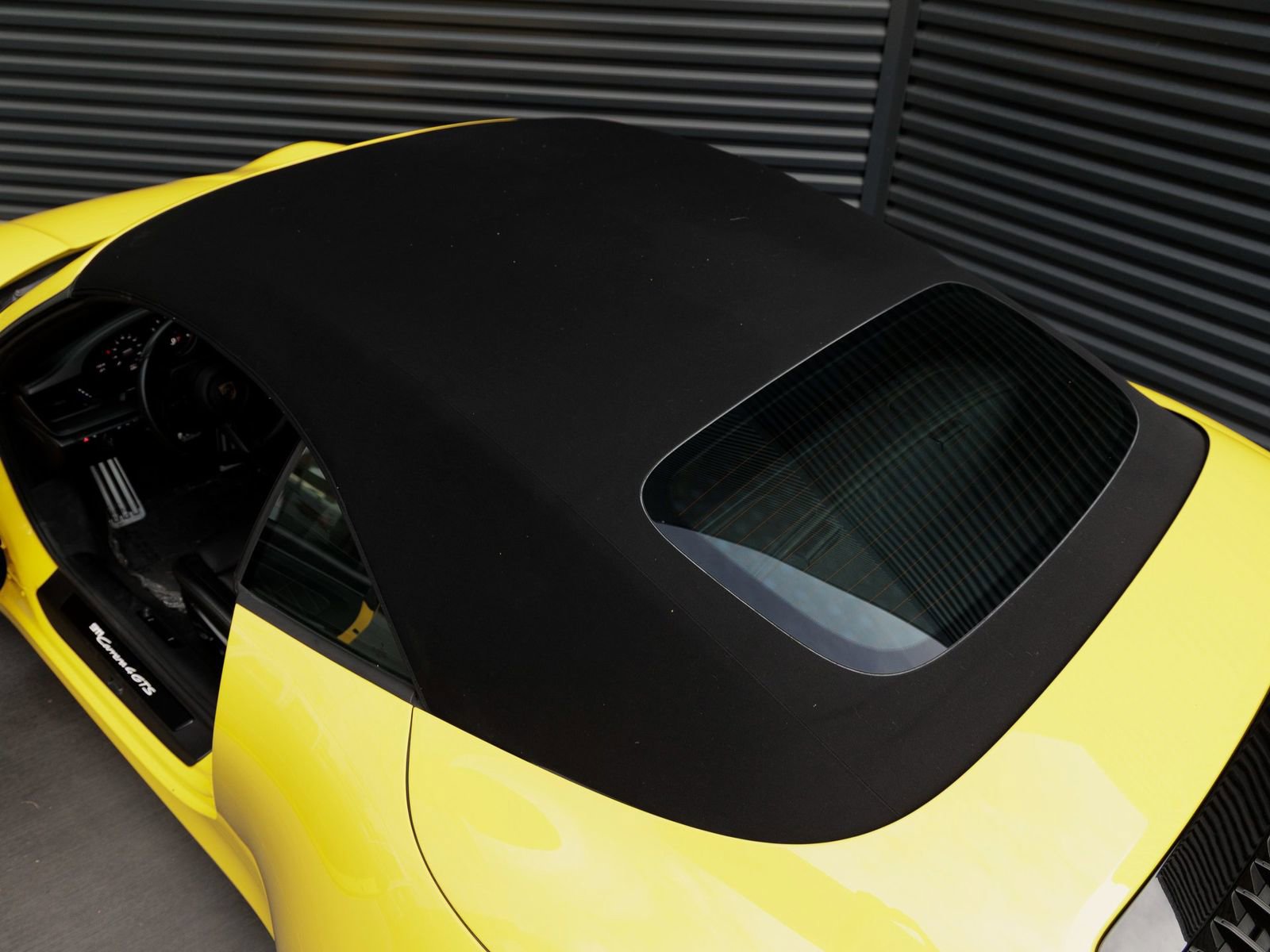 Used 2023 Porsche 911 Carrera 4 GTS AWD/4WD image 14