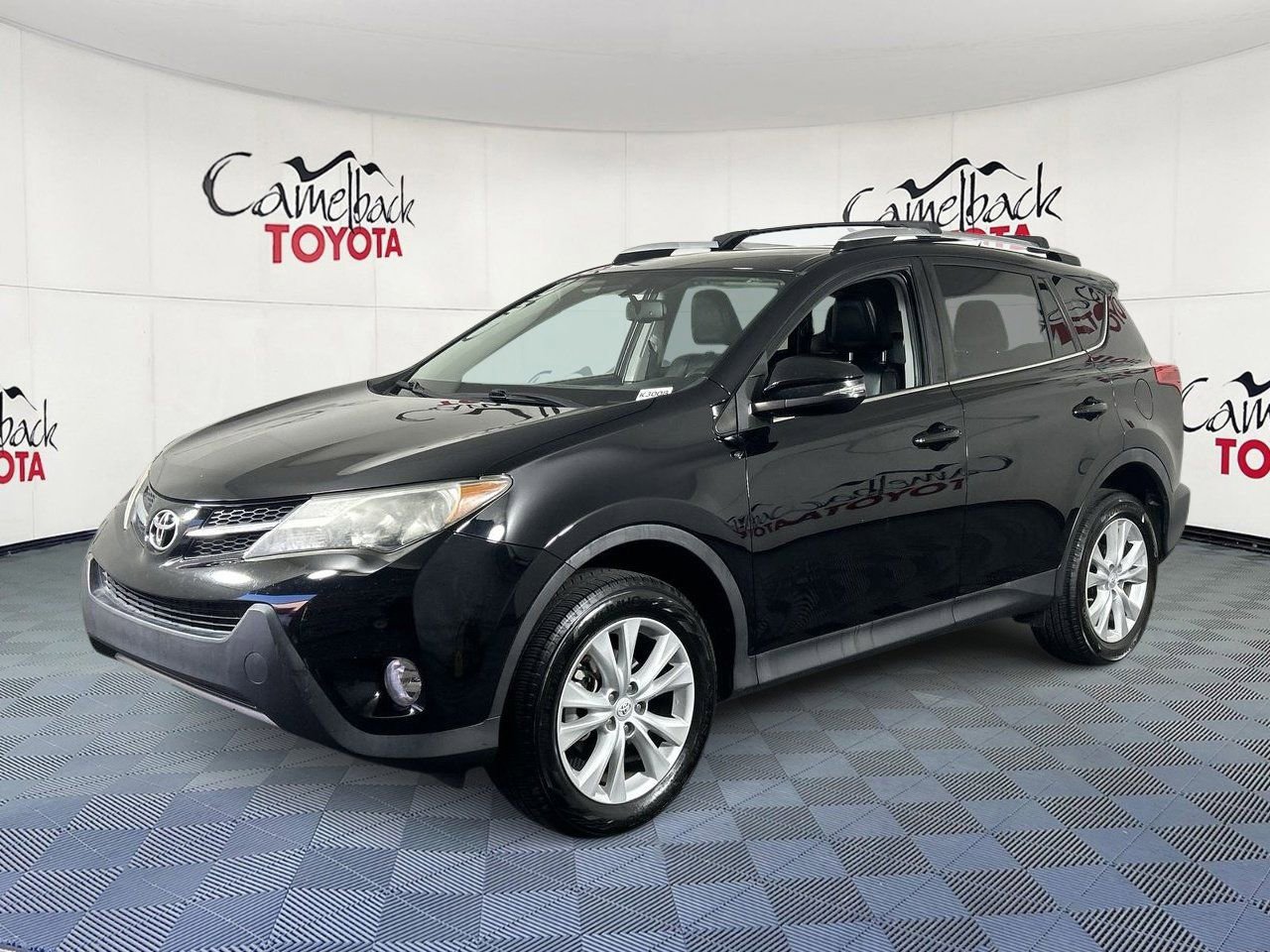 Used 2015 Toyota RAV4 Limited FWD image 4