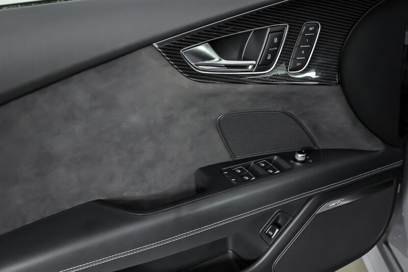 Used 2016 Audi RS 7 Prestige AWD/4WD image 14