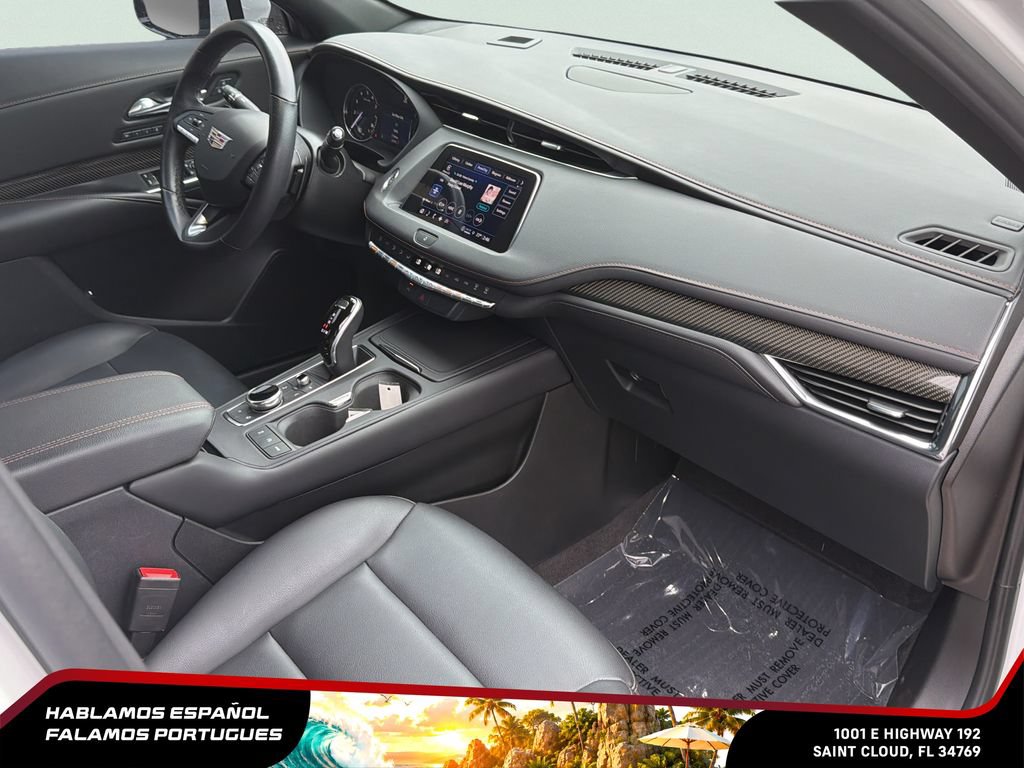 Certified 2022 Cadillac XT4 Sport w/ LPO, ONYX Package FWD image 28