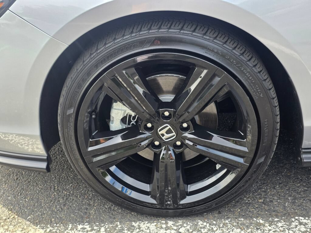 Certified 2023 Honda Accord Sport image 9