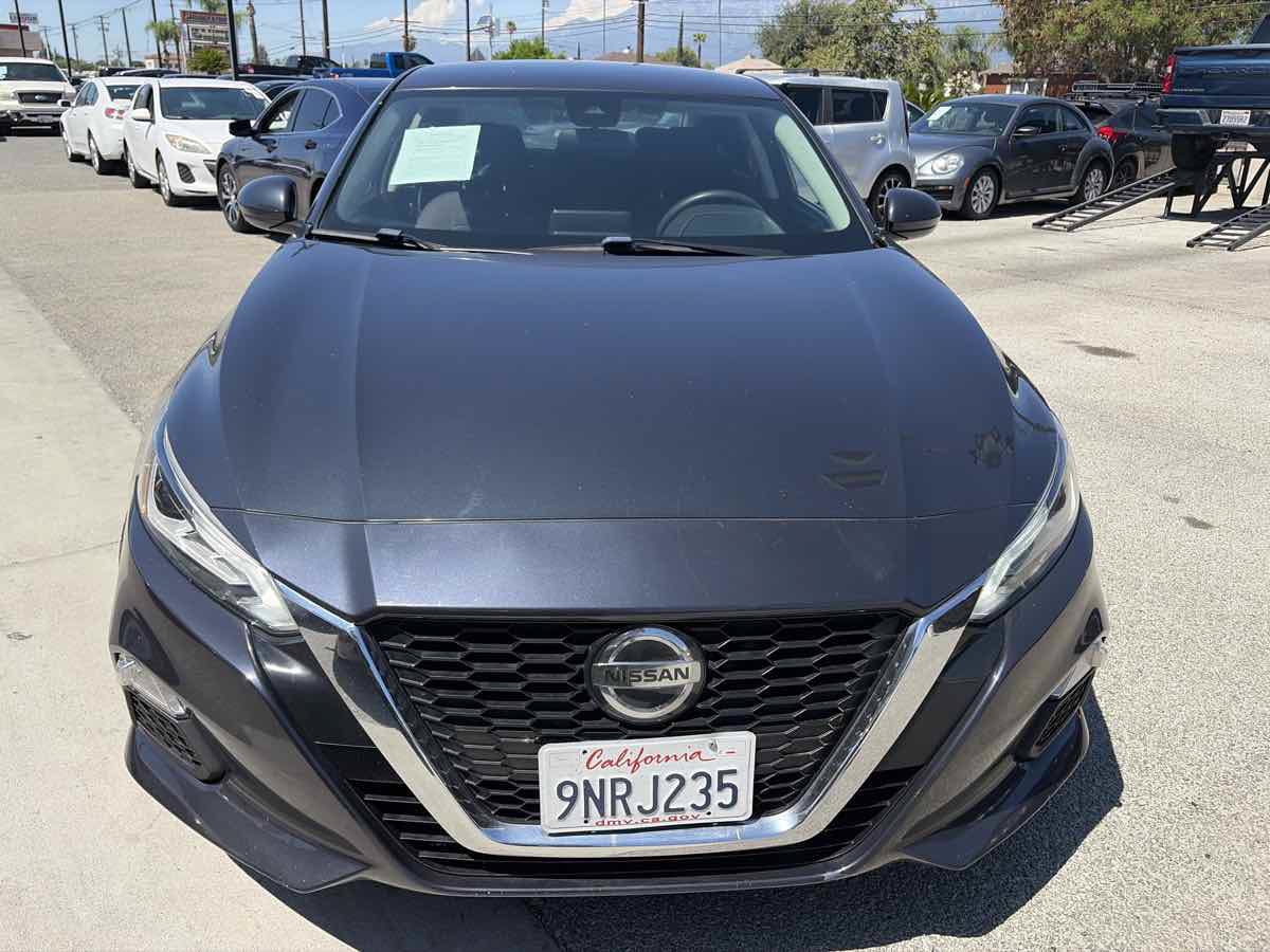 Used 2021 Nissan Altima 2.5 SV FWD image 5