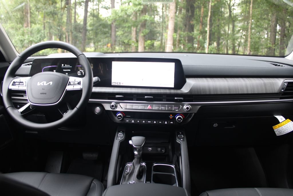 New 2025 Kia Telluride EX w/ EX Captain's Chair Package image 22