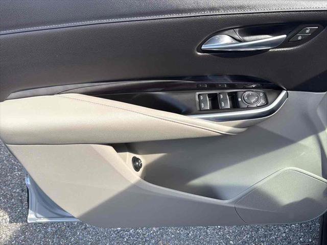 Used 2021 Cadillac XT4 Luxury image 16