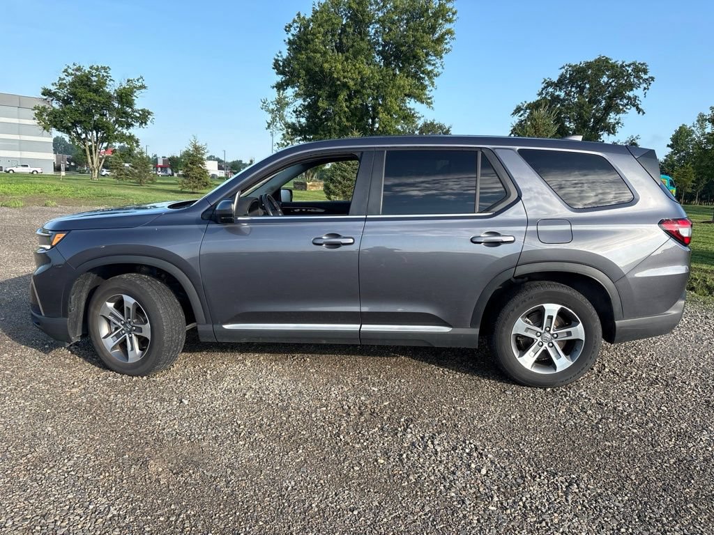 Used 2024 Honda Pilot EX-L image 8