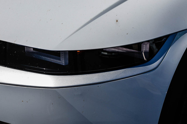 Certified 2024 Hyundai Ioniq 5 SEL RWD image 8
