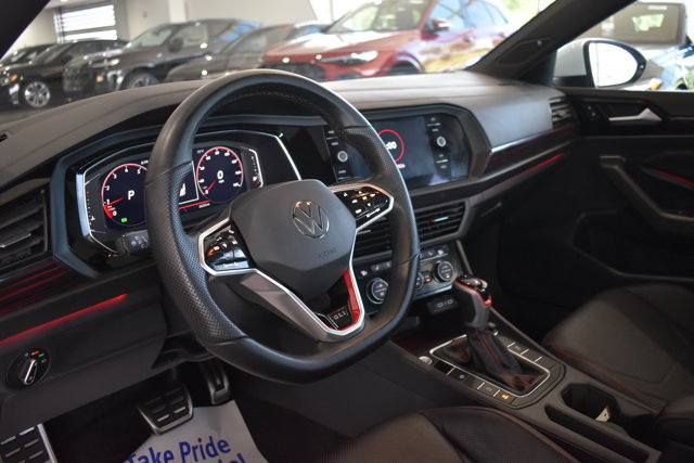 Used 2023 Volkswagen Jetta GLI Autobahn FWD image 12