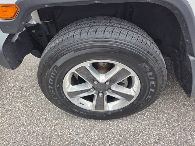 Certified 2020 Jeep Wrangler Unlimited Sahara w/ Cold Weather Group image 5