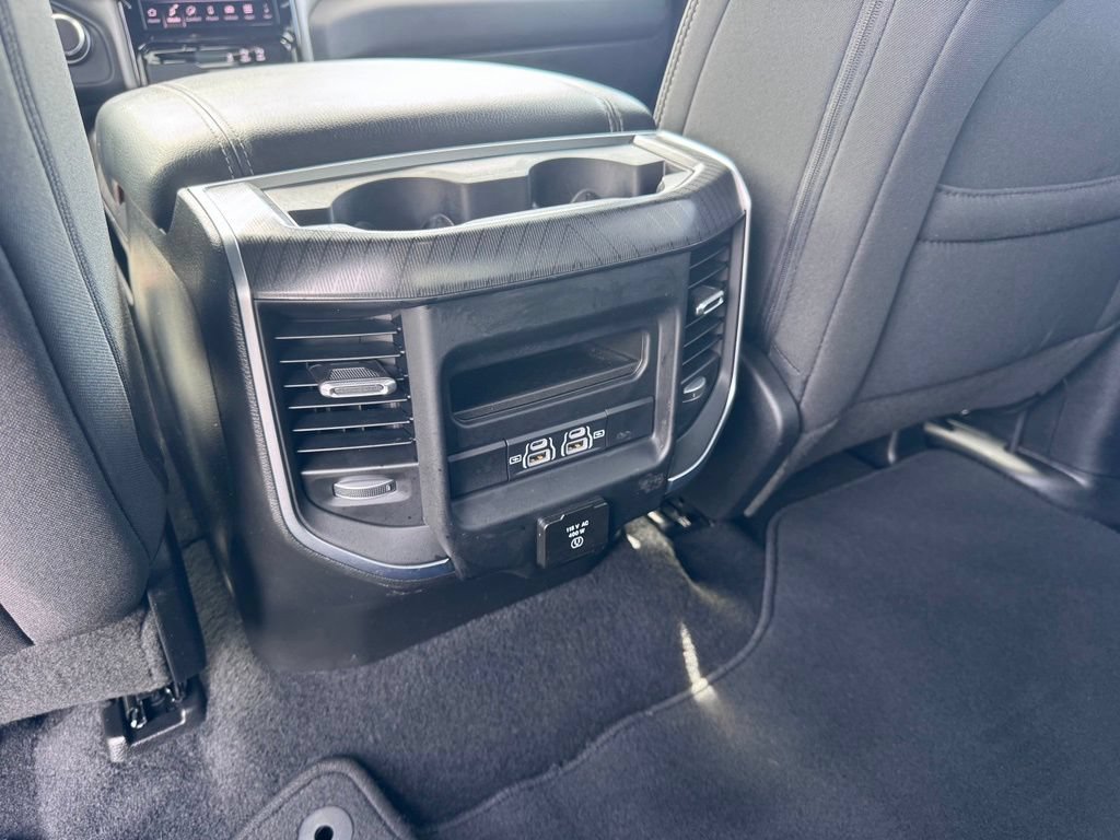 Used 2025 RAM 1500 Big Horn AWD/4WD image 30