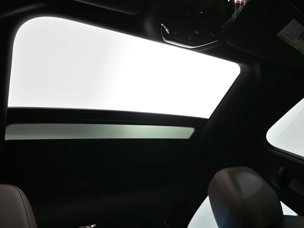 Certified 2025 BMW 530i xDrive image 26