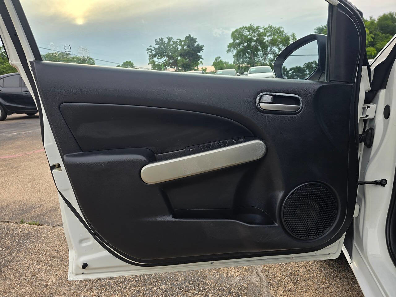 Used 2012 MAZDA MAZDA2 Sport image 13