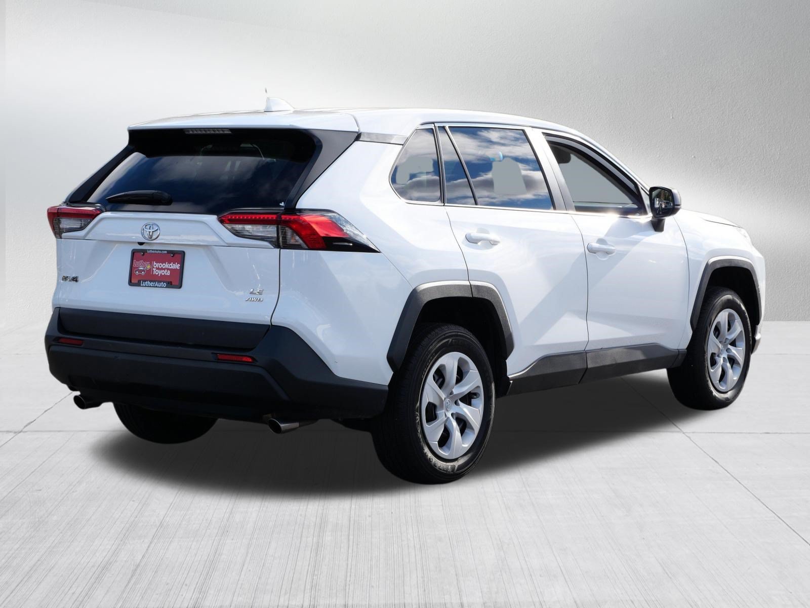 Certified 2025 Toyota RAV4 LE AWD/4WD image 7