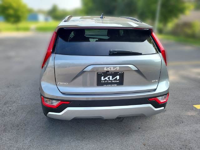 Certified 2023 Kia Niro EX FWD image 7