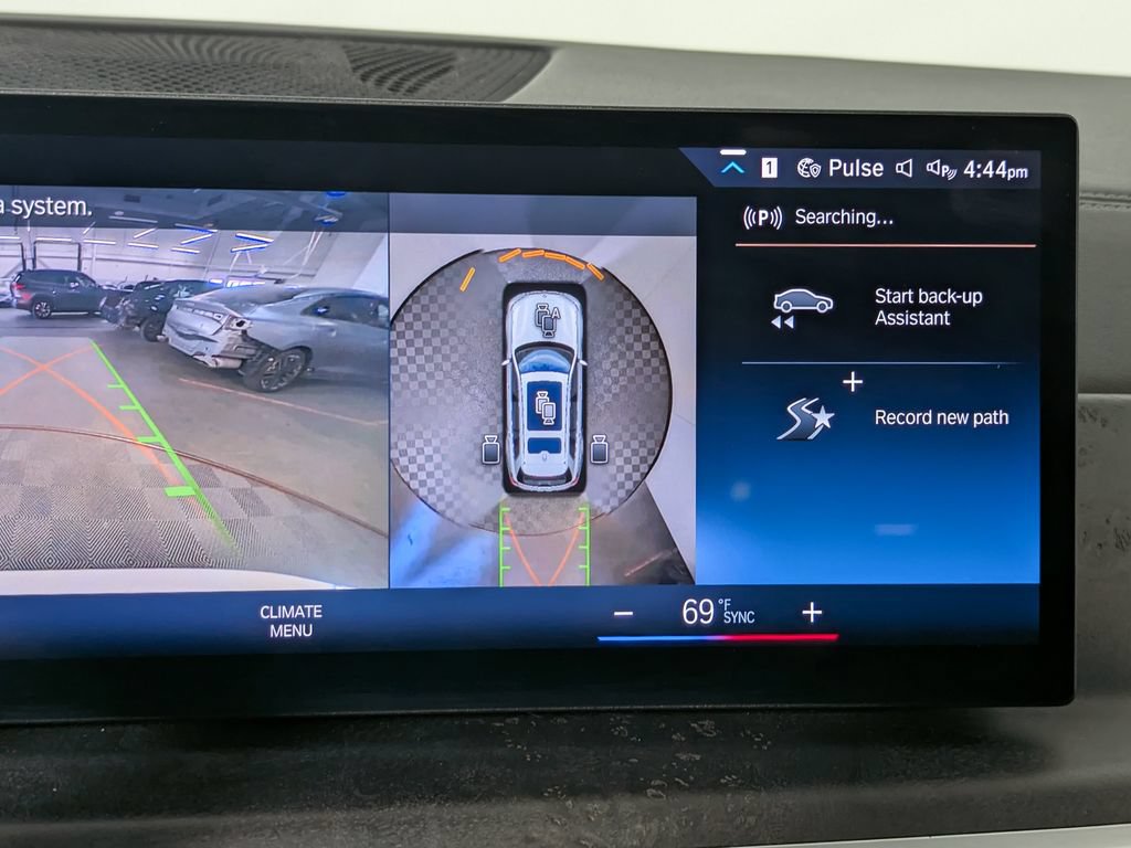 Certified 2023 BMW X7 xDrive40i w/ Premium Package AWD/4WD image 28