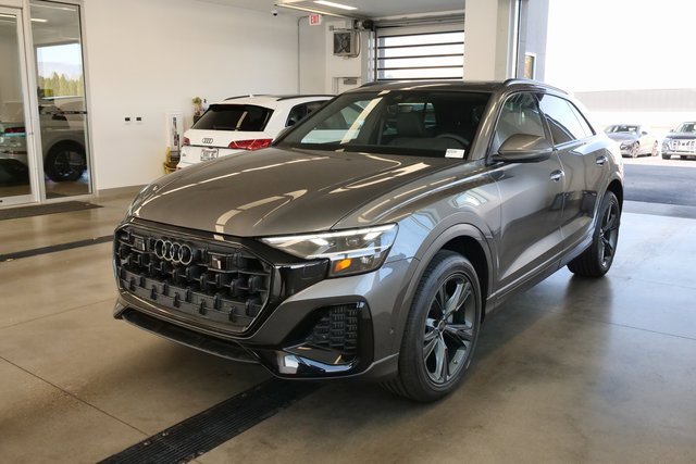 New 2026 Audi Q8 Premium image 3