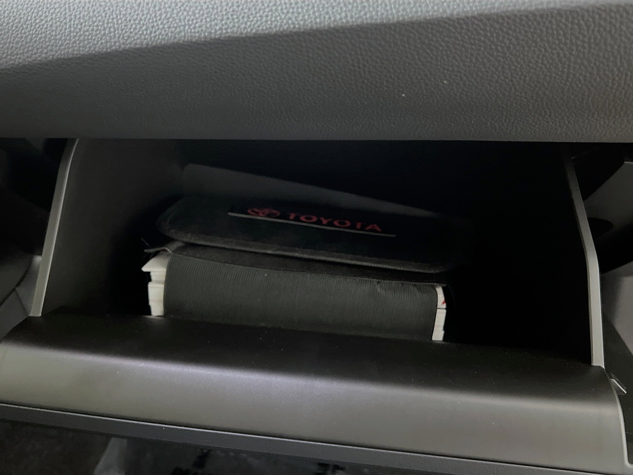 Used 2025 Toyota Corolla XLE image 35