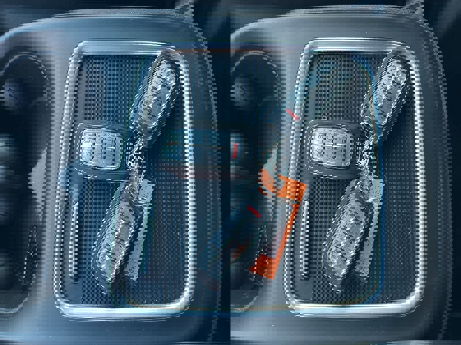 Used 2020 Chrysler Pacifica Limited w/ Advanced Safetytec Group image 61