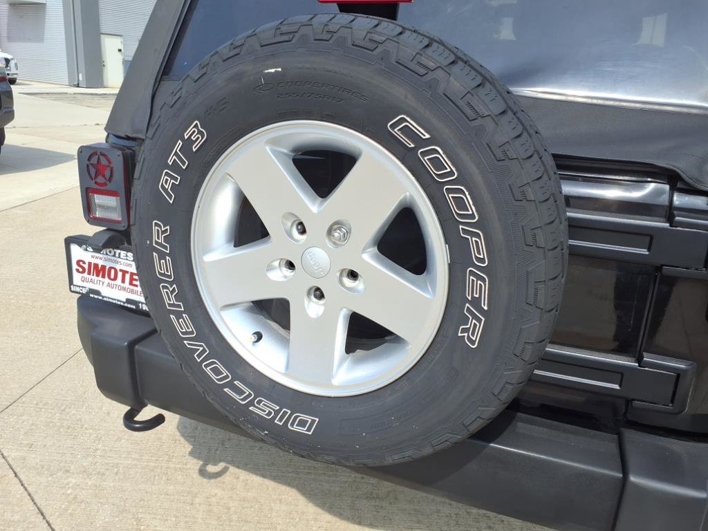 Used 2013 Jeep Wrangler Freedom Edition image 23