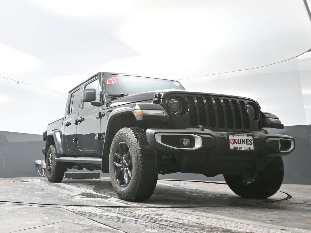 Used 2023 Jeep Gladiator Sport image 52