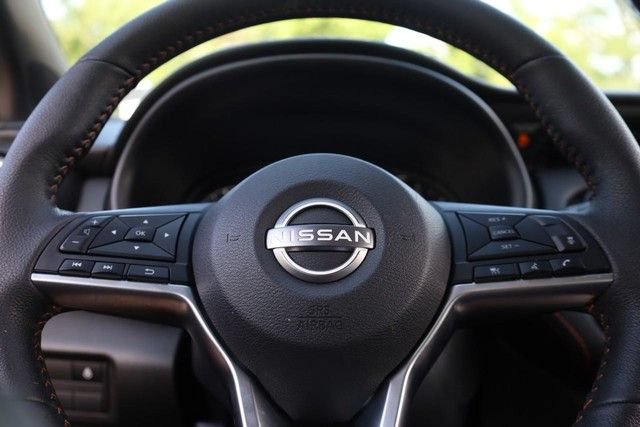 Certified 2023 Nissan Kicks SR w/ SR Premium Package FWD image 9
