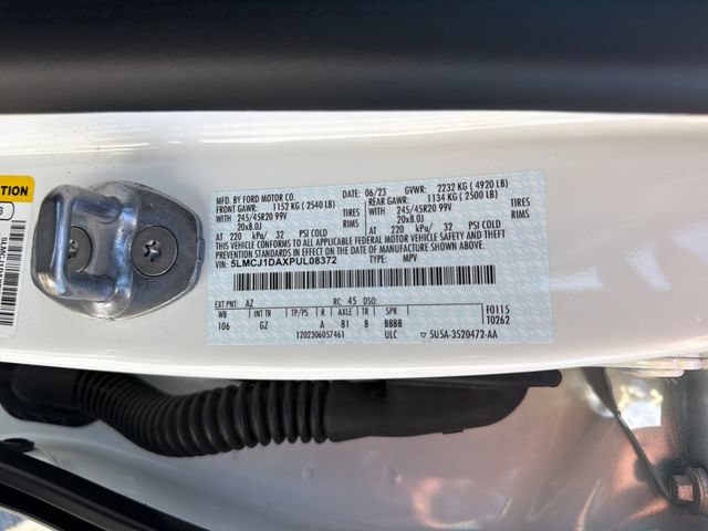 Certified 2023 Lincoln Corsair AWD w/ Equipment Group 101A image 34