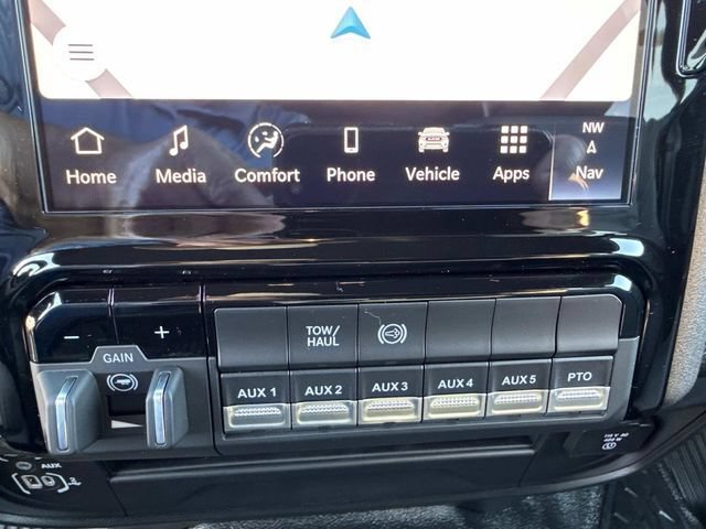 New 2026 RAM 5500 Tradesman AWD/4WD image 26
