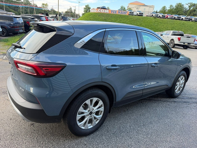 Used 2024 Ford Escape Active w/ Tech Pack #2 AWD/4WD image 8