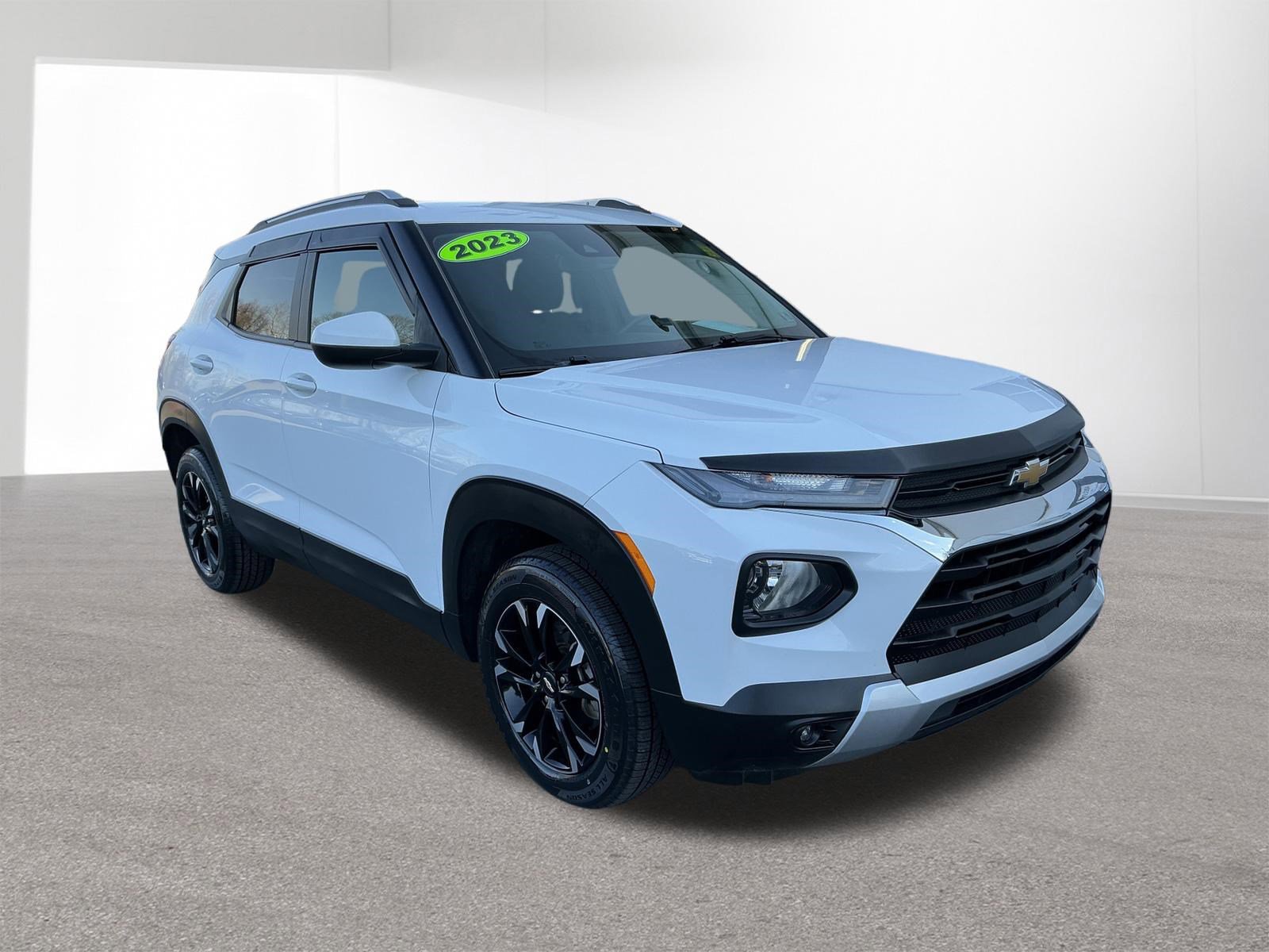 Used 2023 Chevrolet TrailBlazer LT w/ Convenience Package image 12