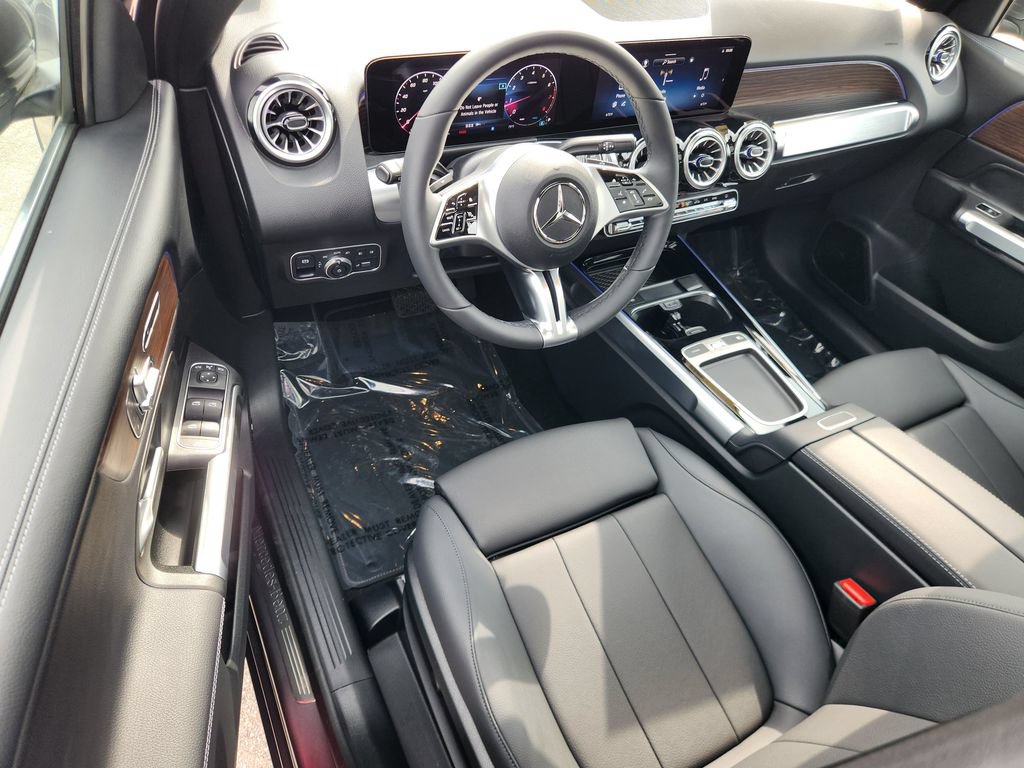 New 2026 Mercedes-Benz GLB 250 4MATIC image 15