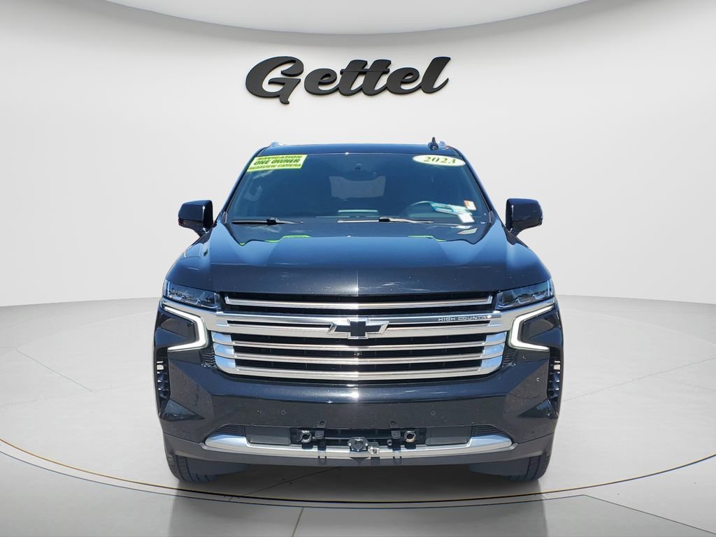 Used 2023 Chevrolet Suburban High Country image 16