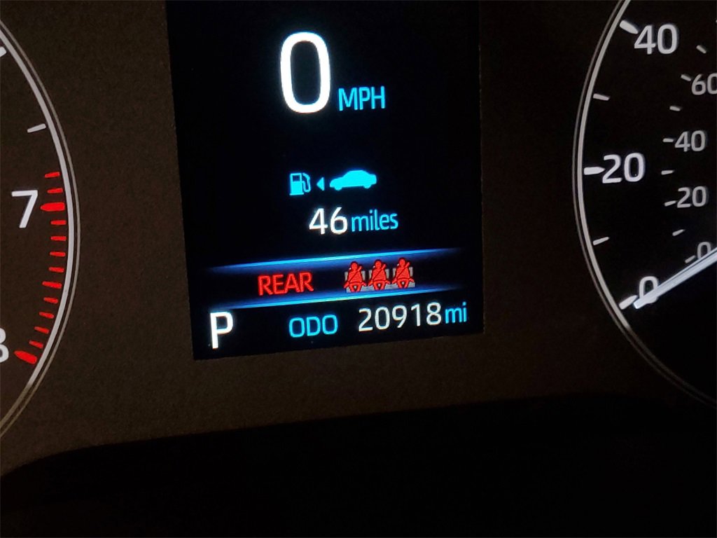 Used 2023 Toyota Corolla LE image 23