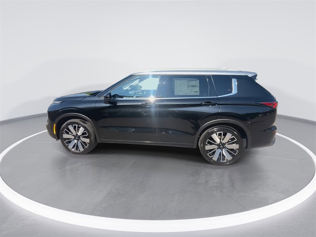 New 2025 Mitsubishi Outlander AWD image 5