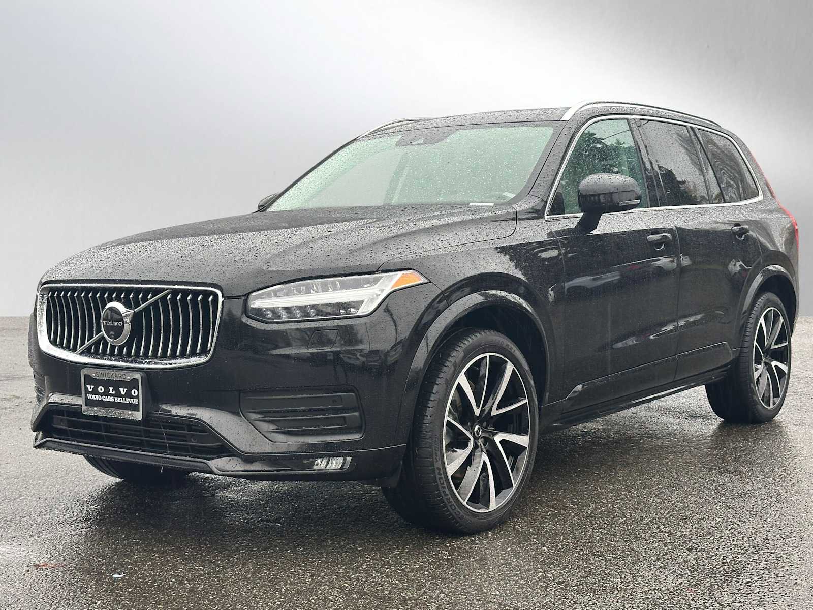 Certified 2022 Volvo XC90 T6 Momentum w/ Advanced Package image 7