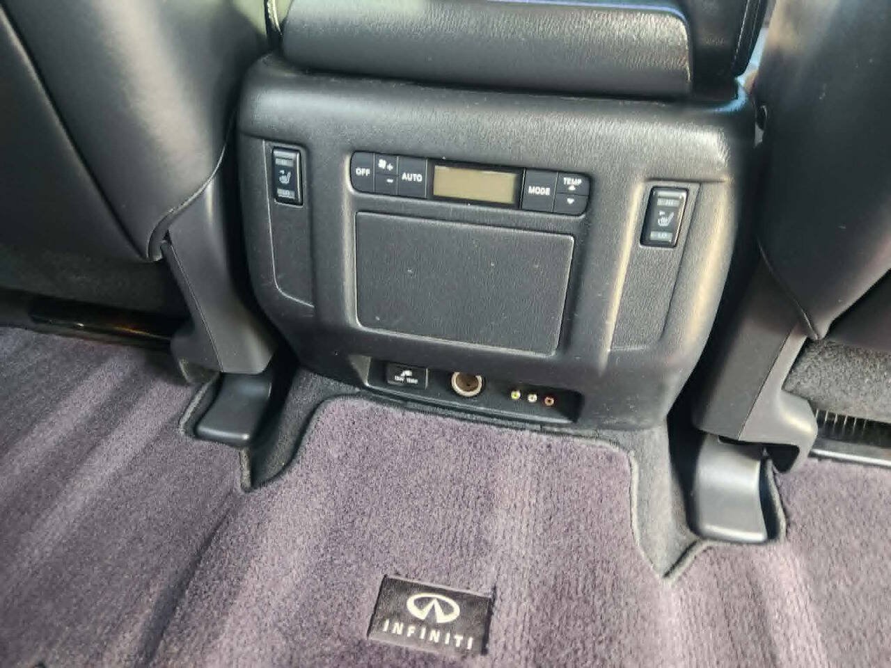 Used 2017 INFINITI QX80 4WD image 22