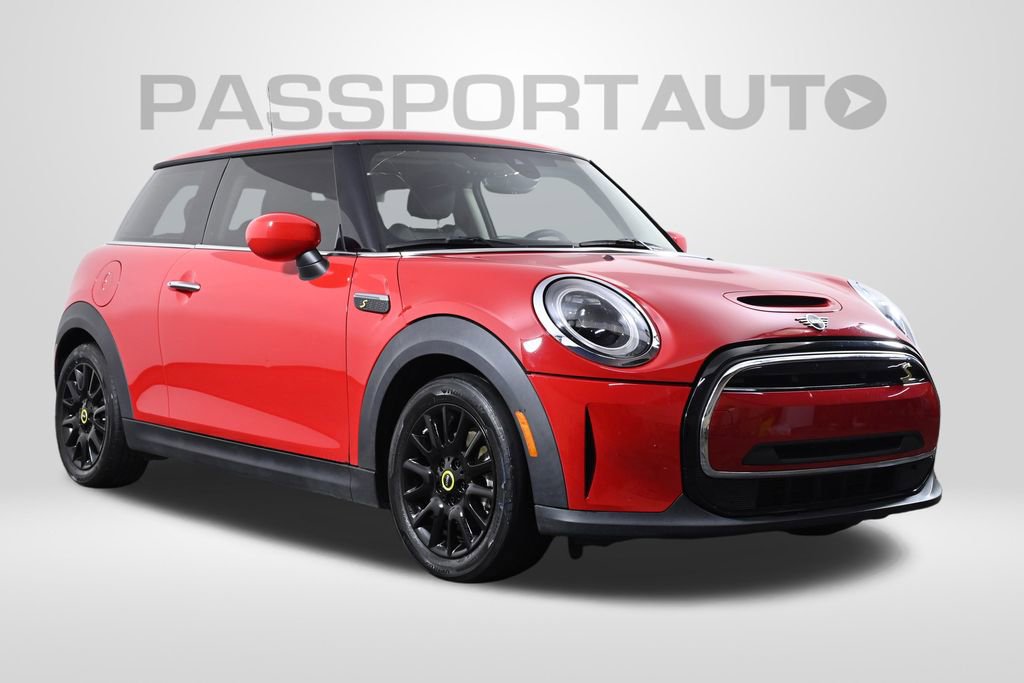 Certified 2023 MINI Cooper SE image 3