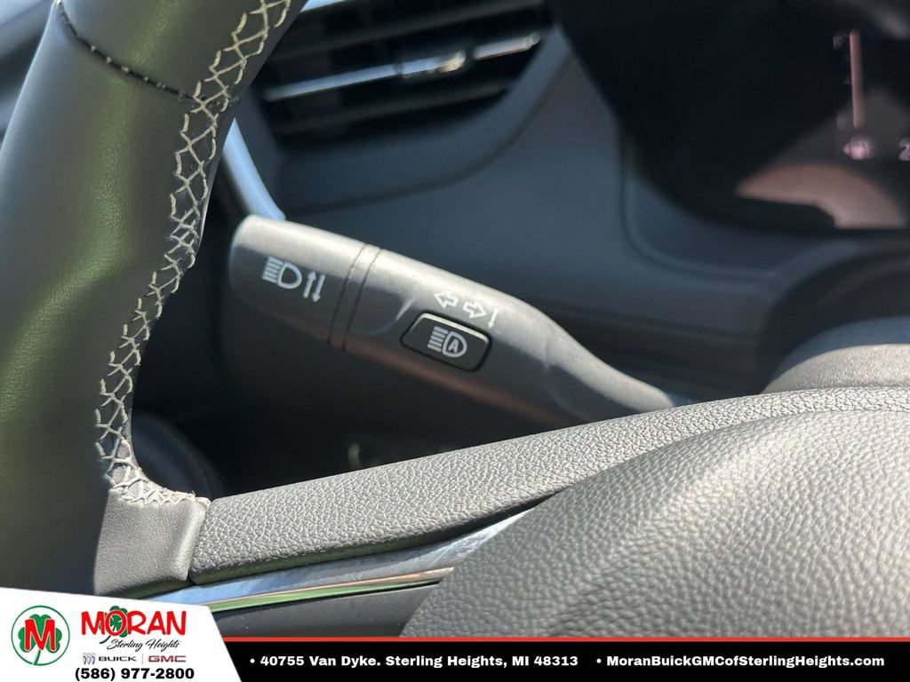 Certified 2024 Buick Encore GX Preferred FWD image 30