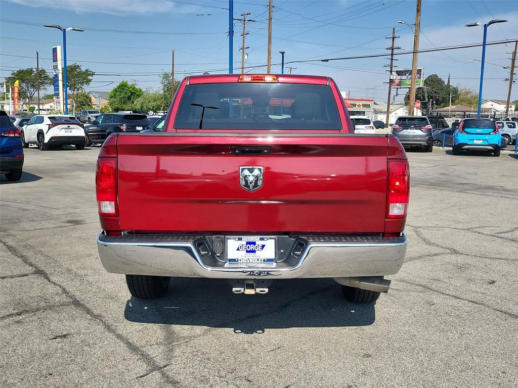 Used 2019 RAM 1500 Tradesman w/ Chrome Appearance Group RWD image 29