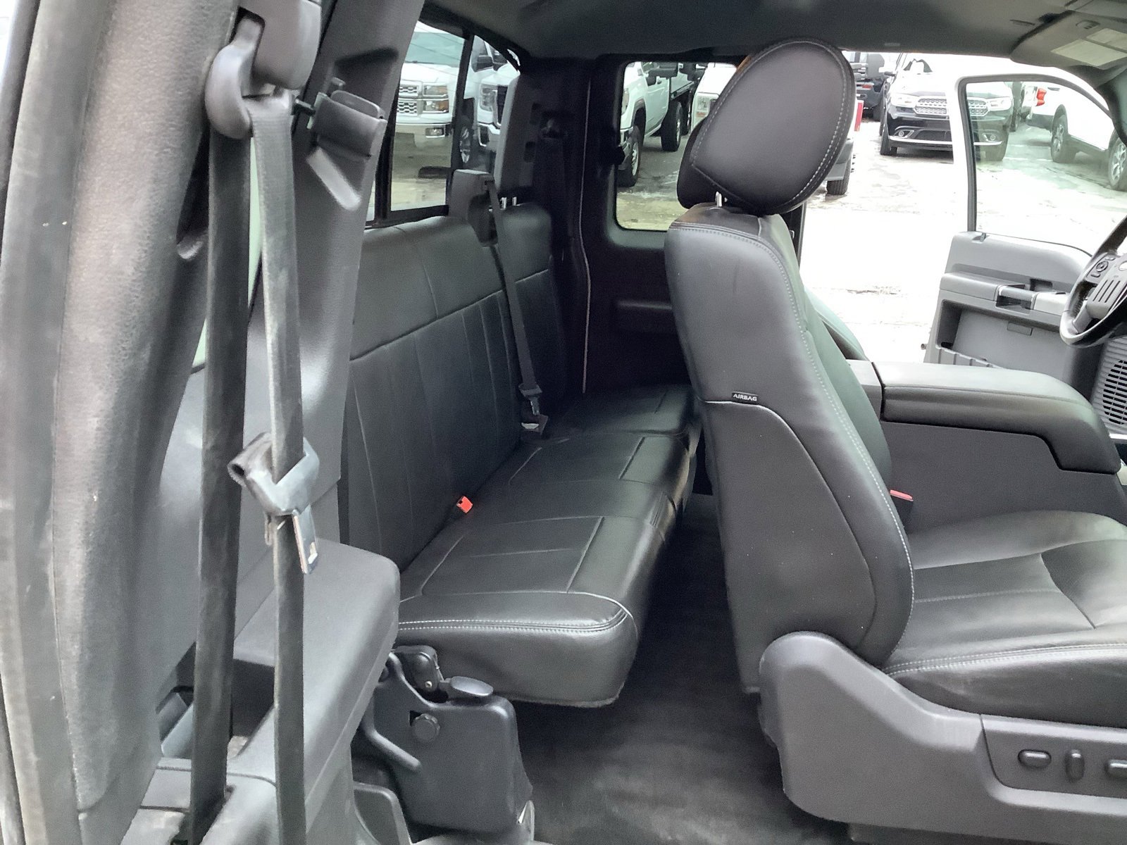 Used 2014 Ford F250 Lariat w/ Lariat Chrome Package image 10