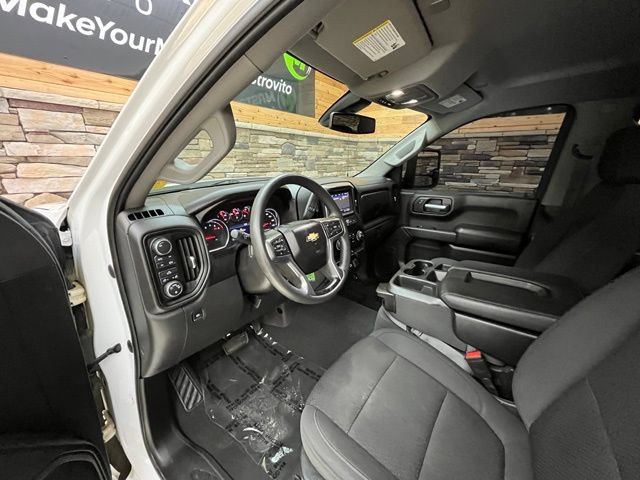 Used 2021 Chevrolet Silverado 1500 Custom w/ Custom Max Trailering Package AWD/4WD image 29